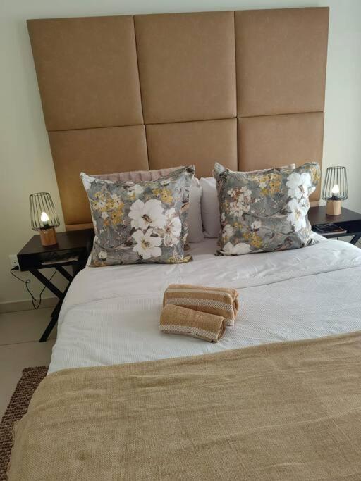 Classy And Cosy Apt - Dainfern Sandton Bagian luar foto